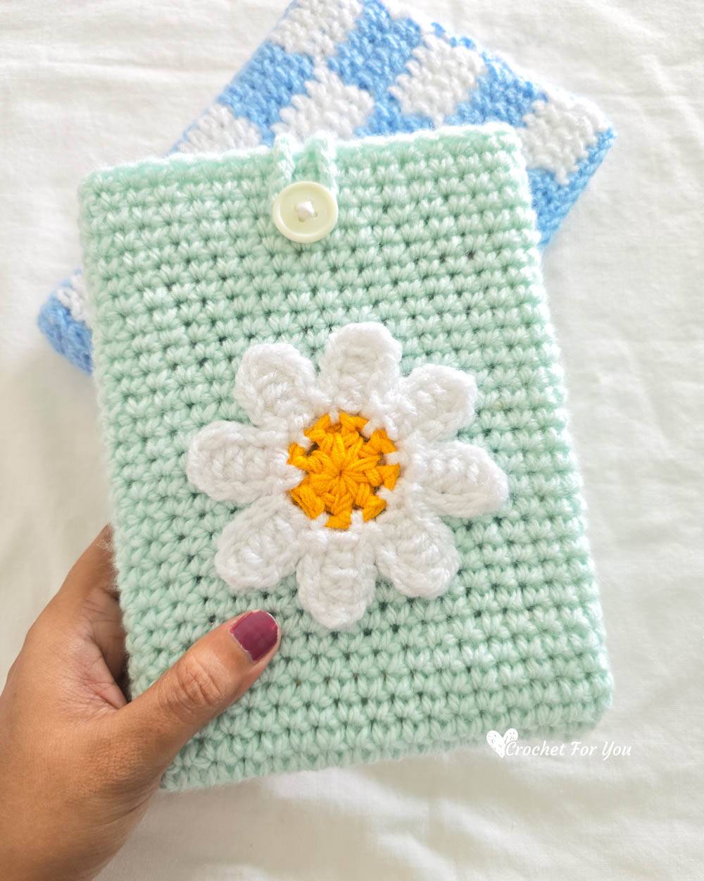 33 Crochet Tablet Cover Free Patterns Image