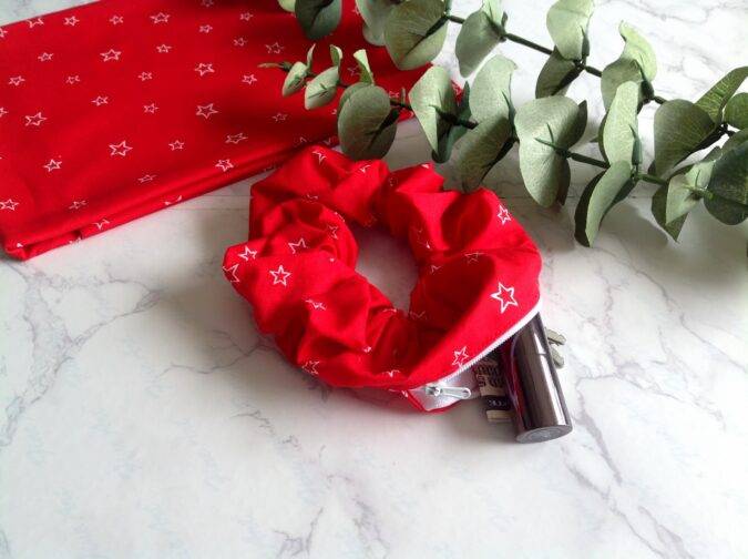 33 Easy Scrunchie DIY Recipes Image