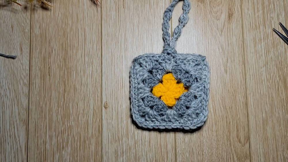 30 Ipod Crochet Case Patterns Image