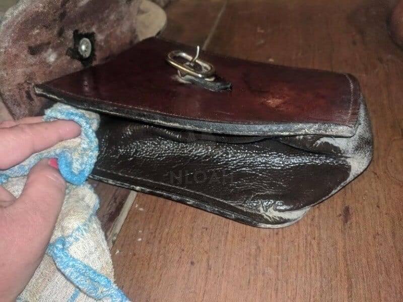 21 Homemade Leather Cleaner and Conditioner Recipes Image