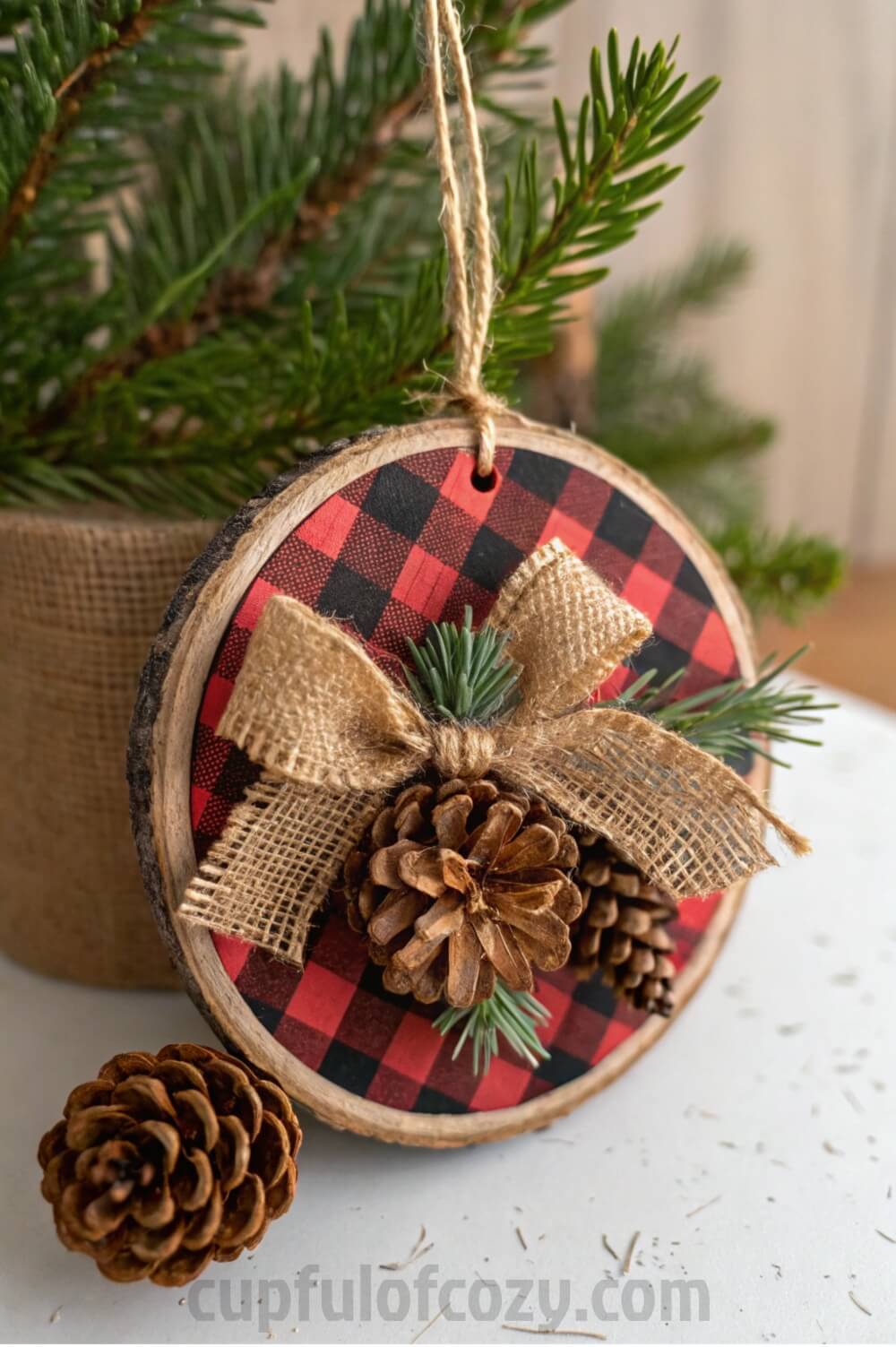 26 Wood Slice Projects to Sell Image