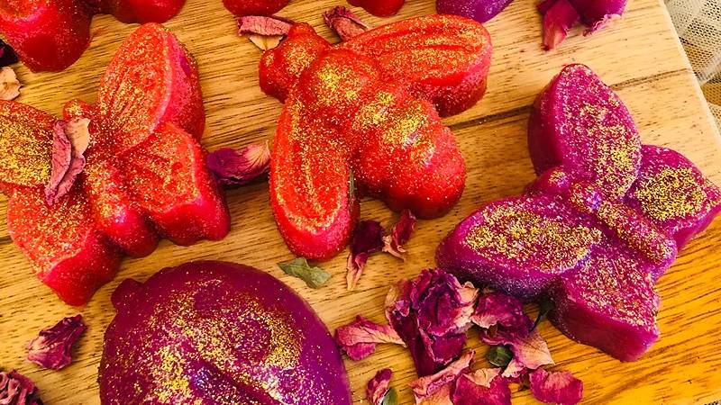 32 Melt and Pour Glycerin Soap Recipes Image