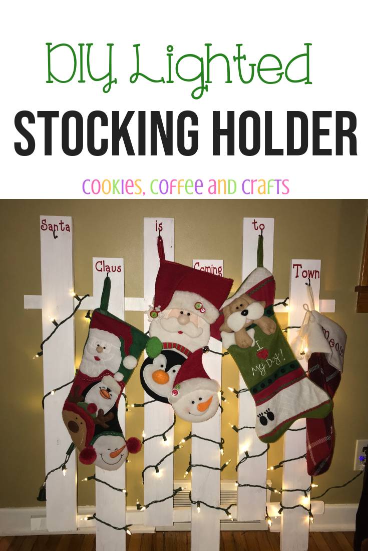 14 DIY Stocking Hangers Ideas Image