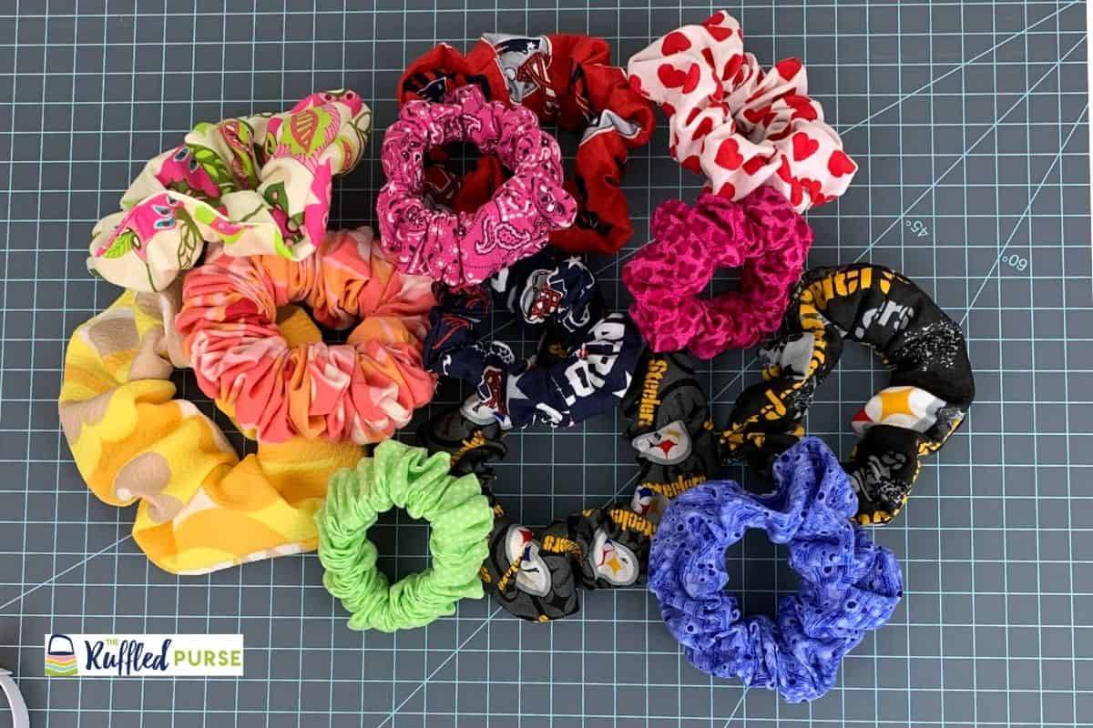 33 Easy Scrunchie DIY Recipes Image