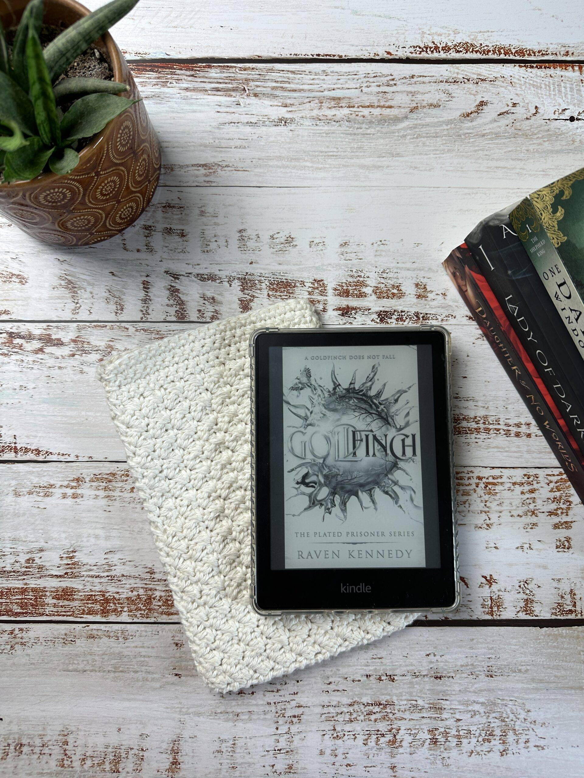 33 Crochet Tablet Cover Free Patterns Image