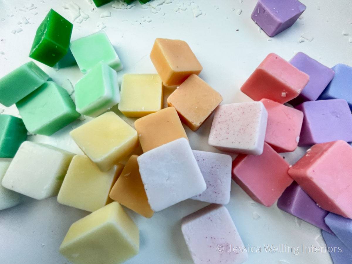 37 Essential Oil Wax Melt Recipes Image