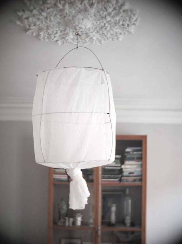 20 DIY Paper Bag Lampshade Ideas Image