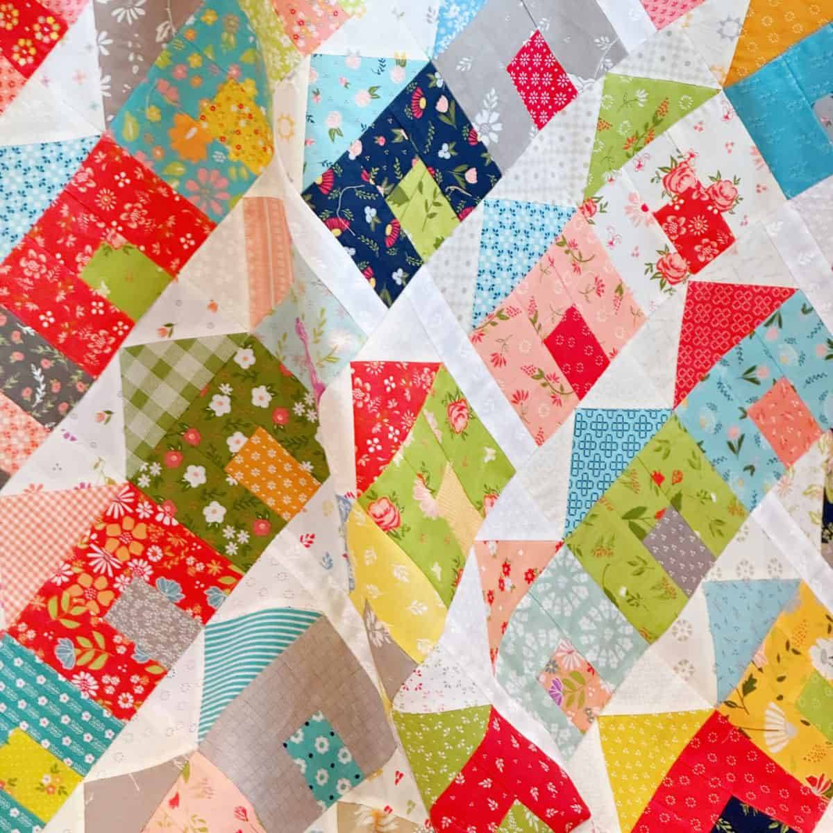 22 Free House Quilt Block Patterns Image