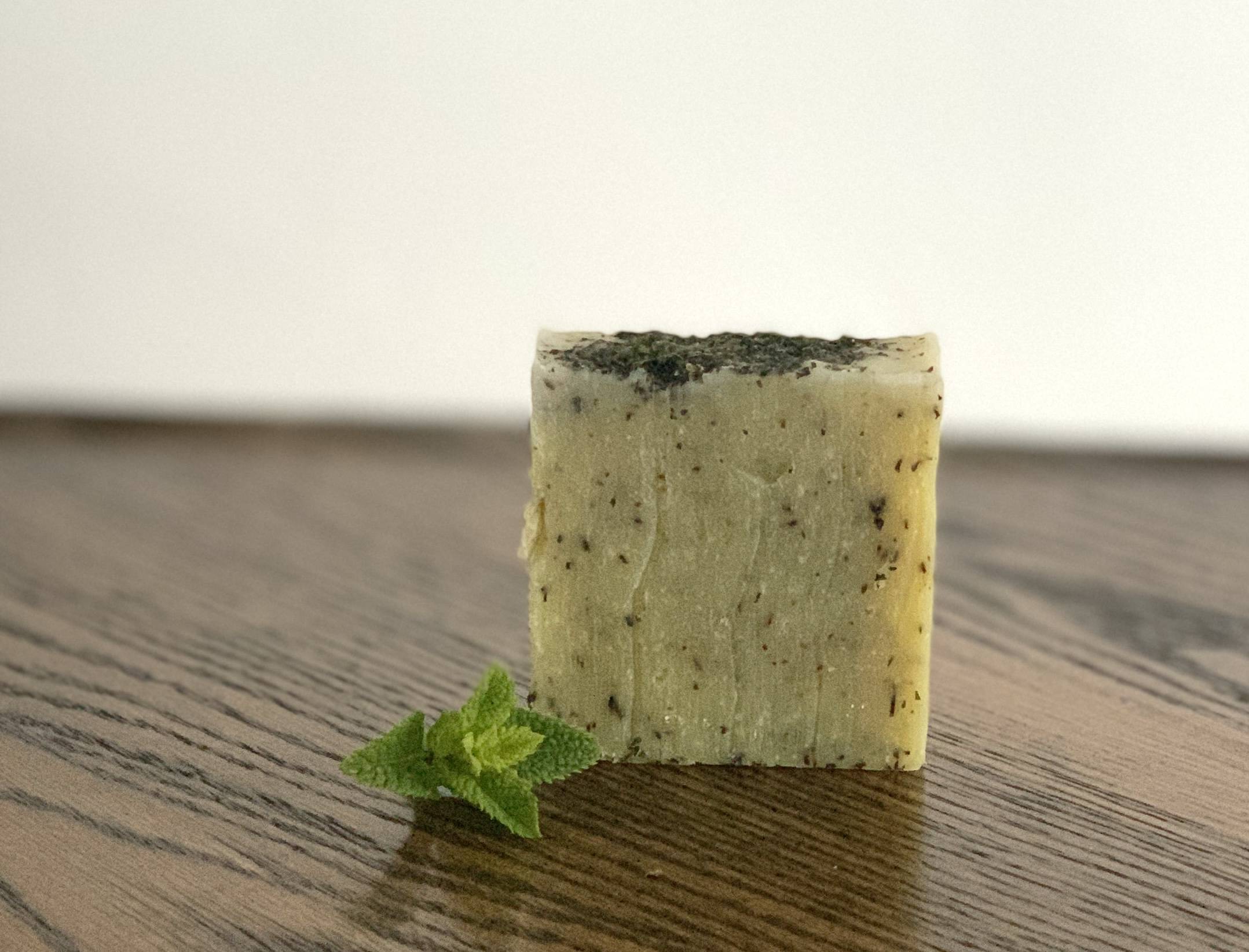 24 Homemade Soap Recipes Image