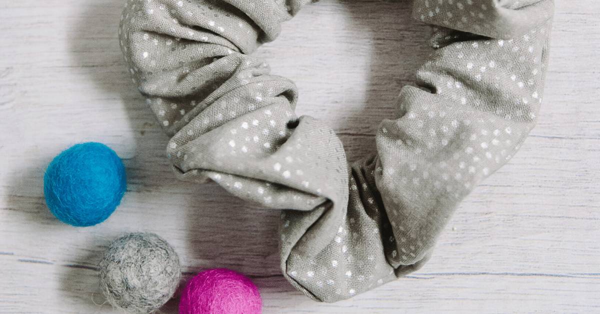33 Easy Scrunchie DIY Recipes Image