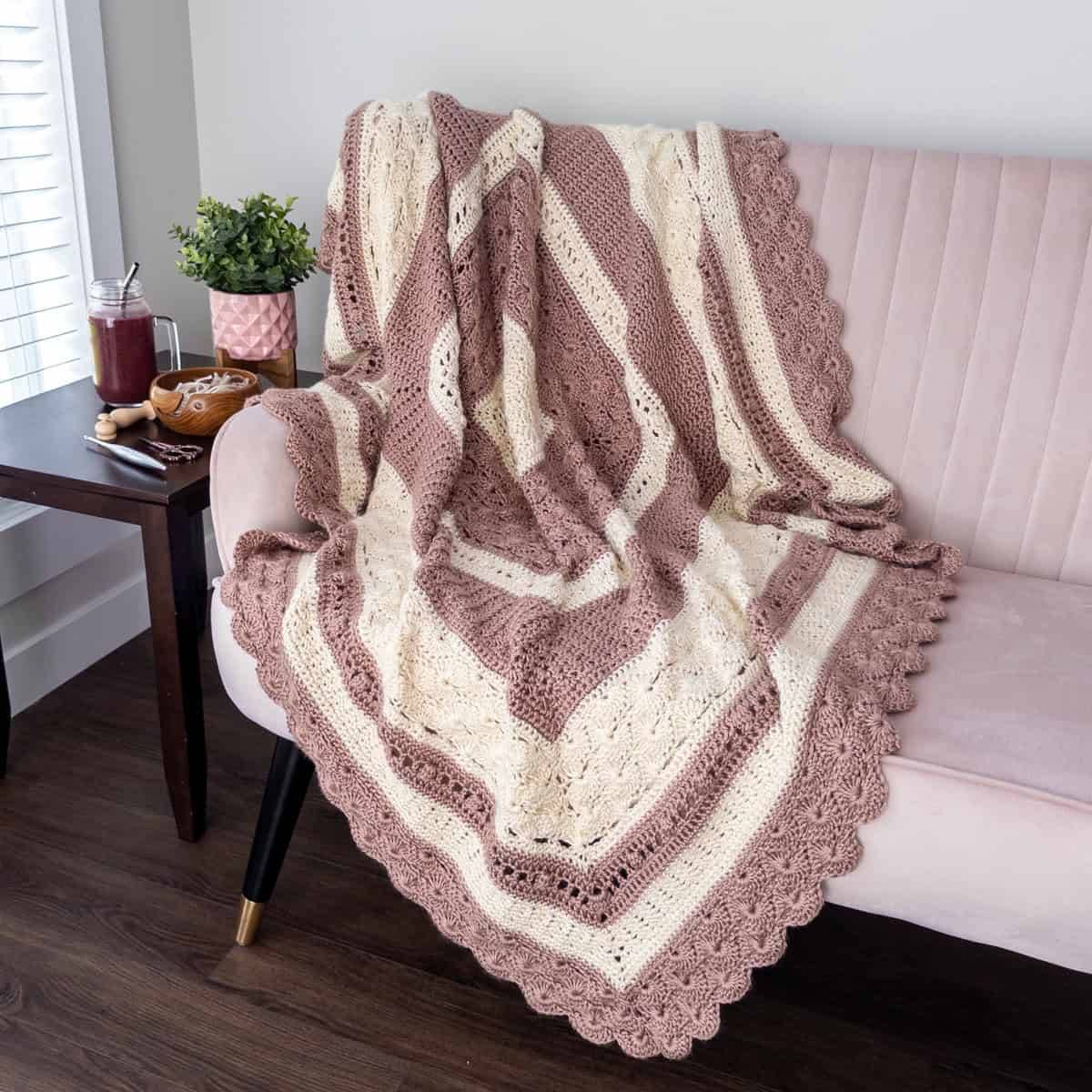 28 Solid Color Crochet Blanket Patterns Image