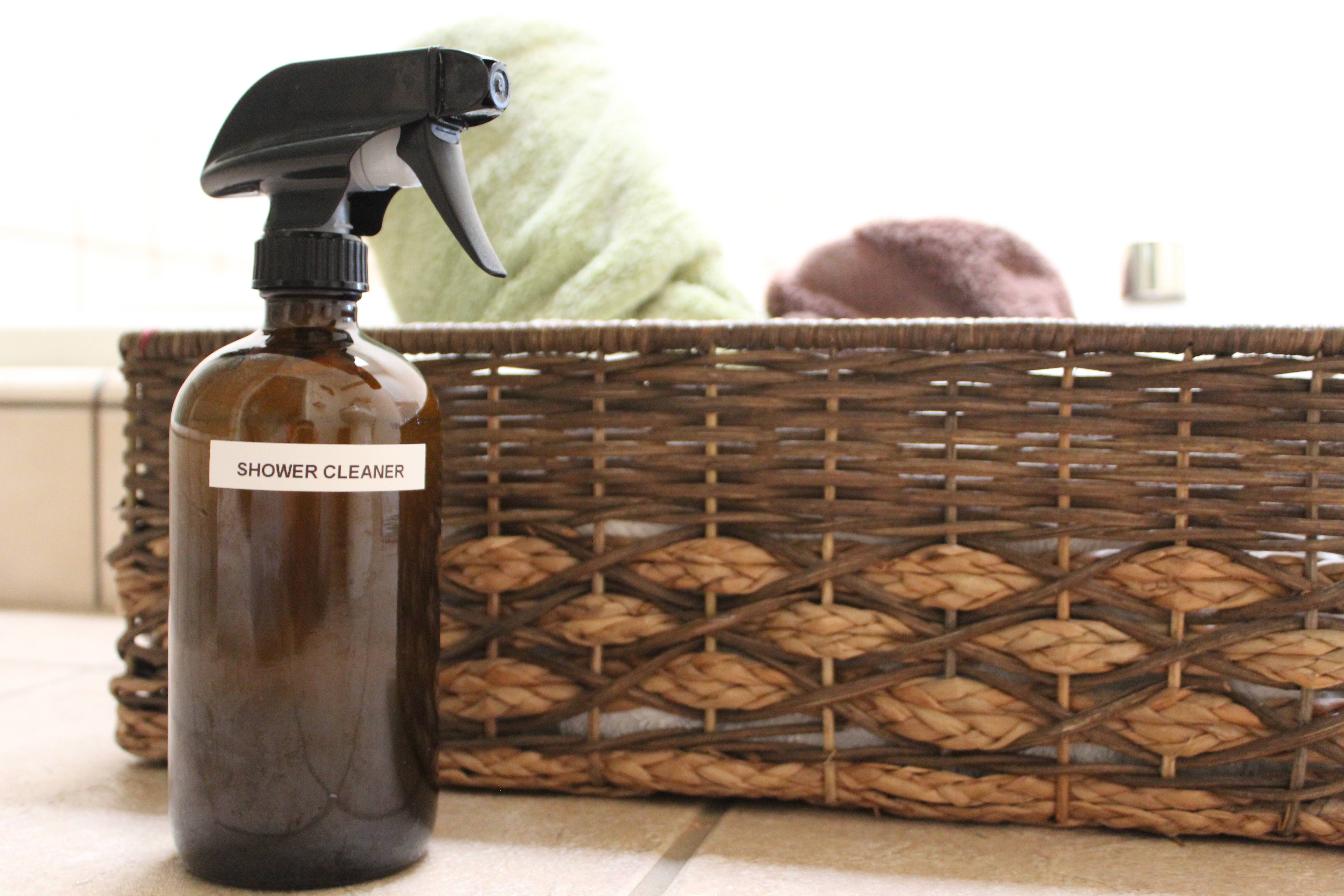 37 Daily Shower Cleaner DIY Recipes Image