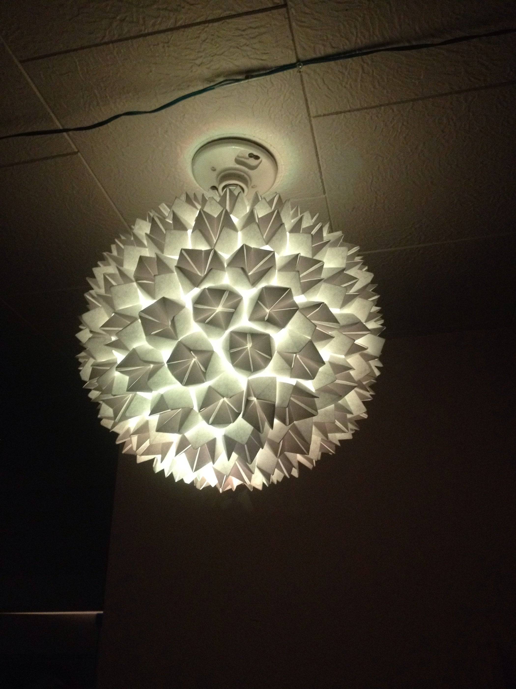 20 DIY Paper Bag Lampshade Ideas Image