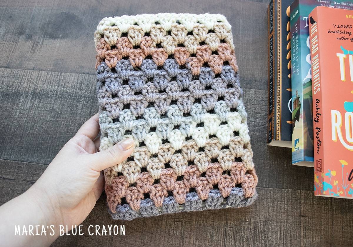 33 Crochet Tablet Cover Free Patterns Image