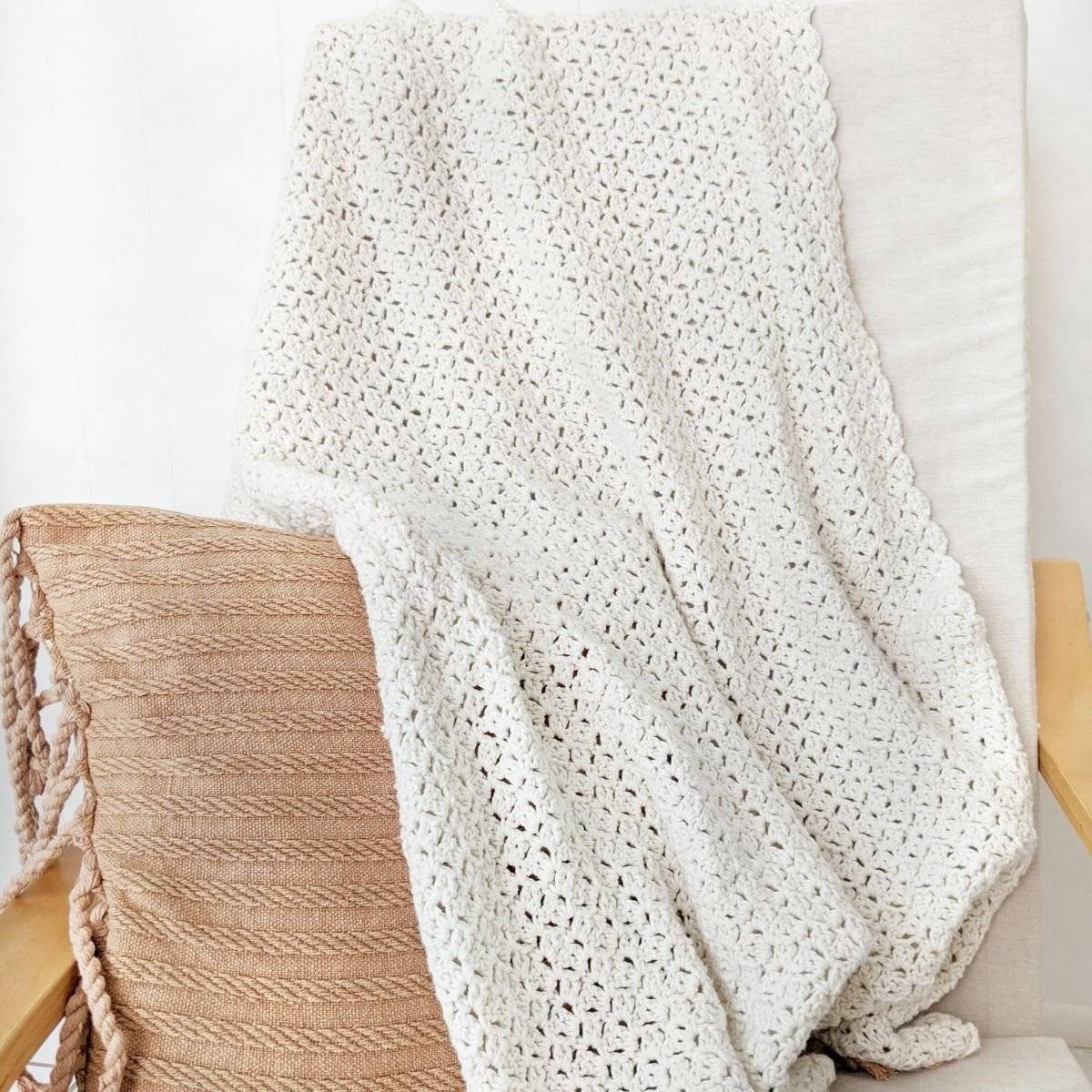 28 Solid Color Crochet Blanket Patterns Image