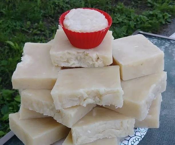 24 Homemade Soap Recipes Image