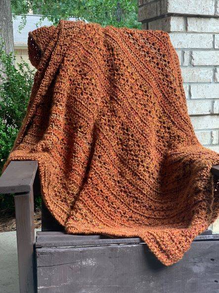 28 Solid Color Crochet Blanket Patterns Image