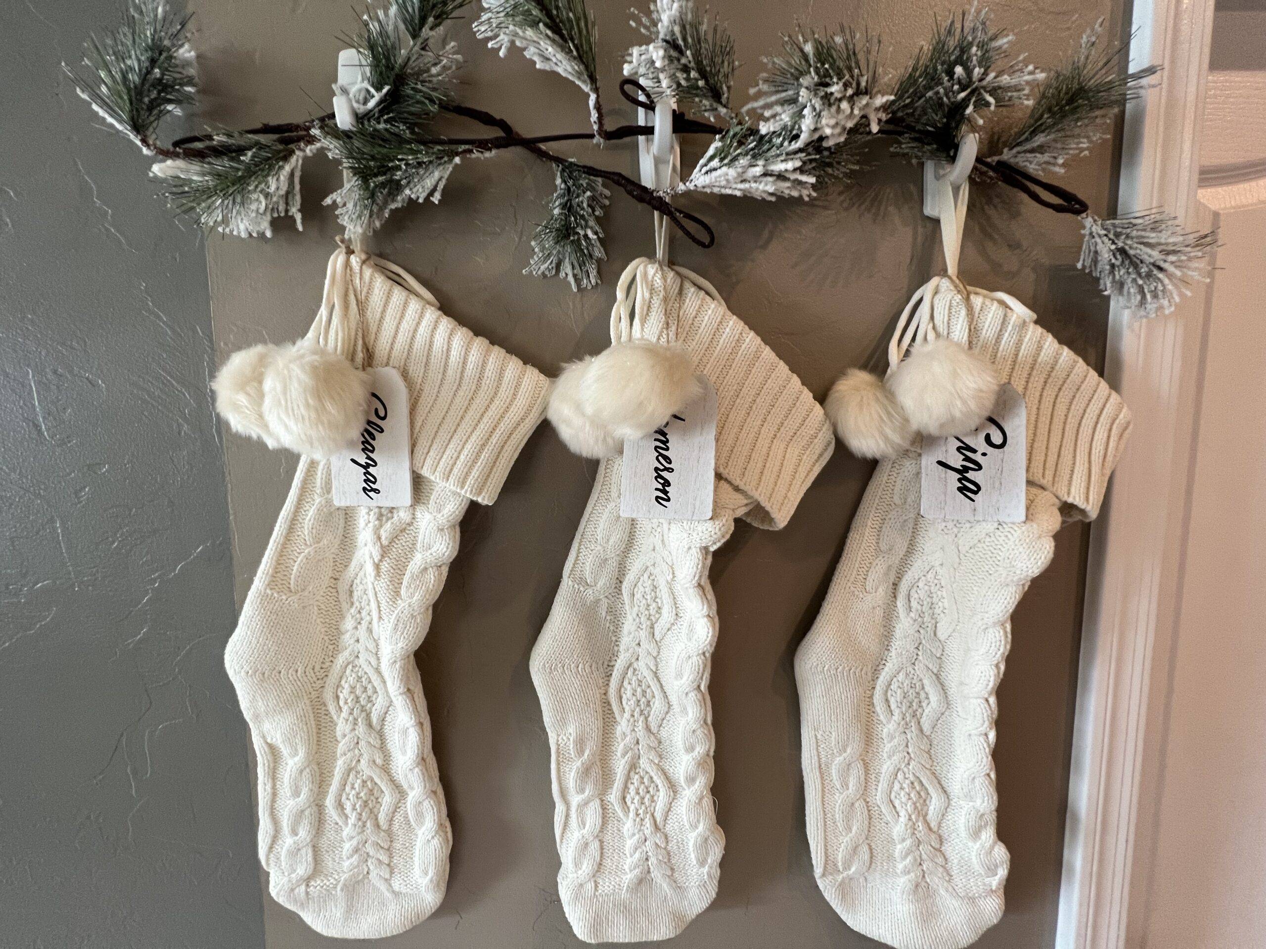 14 DIY Stocking Hangers Ideas Image