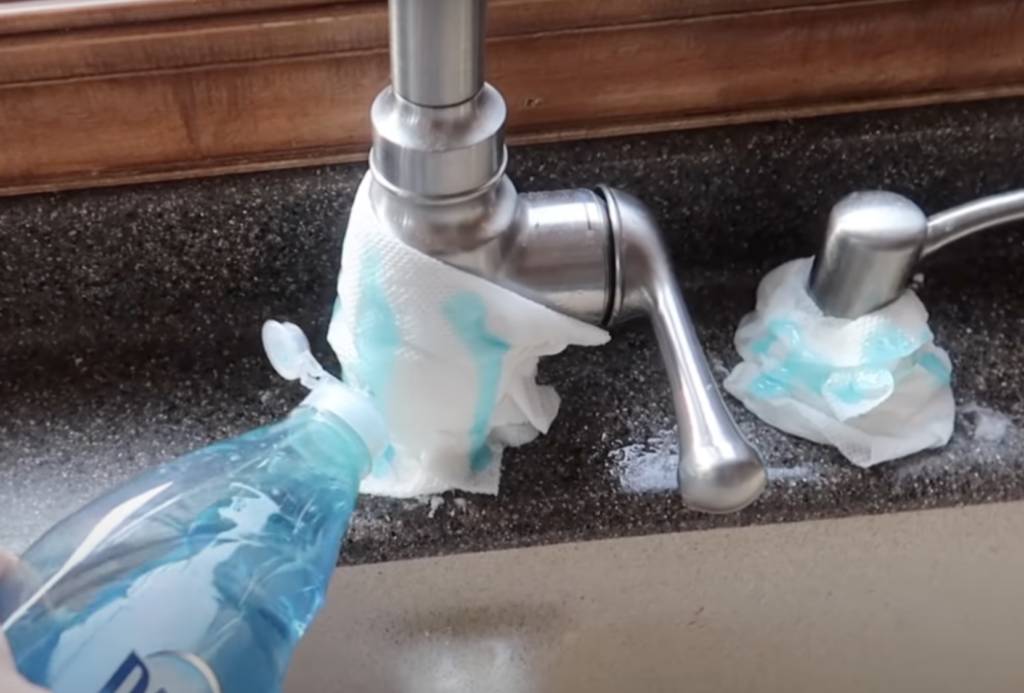 36 DIY Hard Water Stain Remover Recipes Image