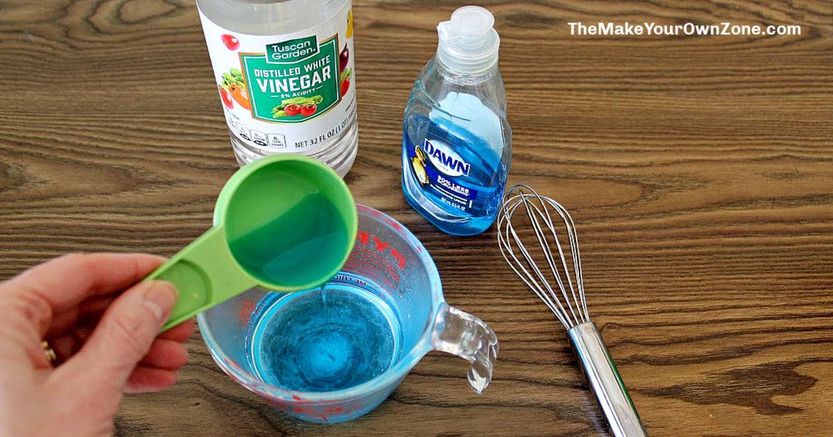 37 Daily Shower Cleaner DIY Recipes Image