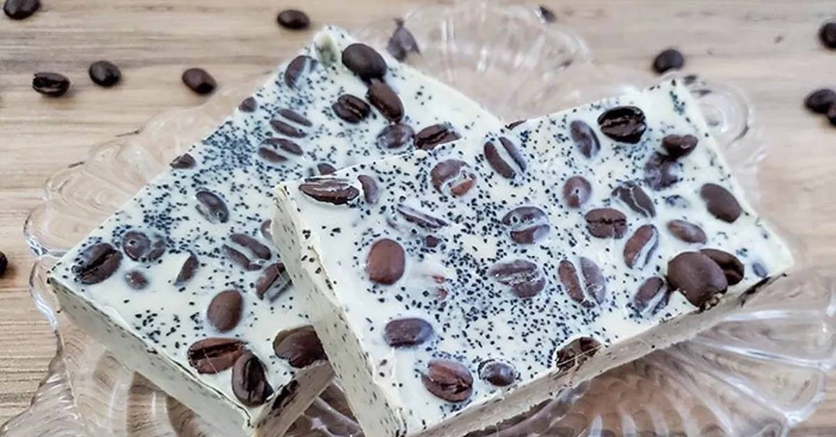 30 Coffee Soap Recipes Image