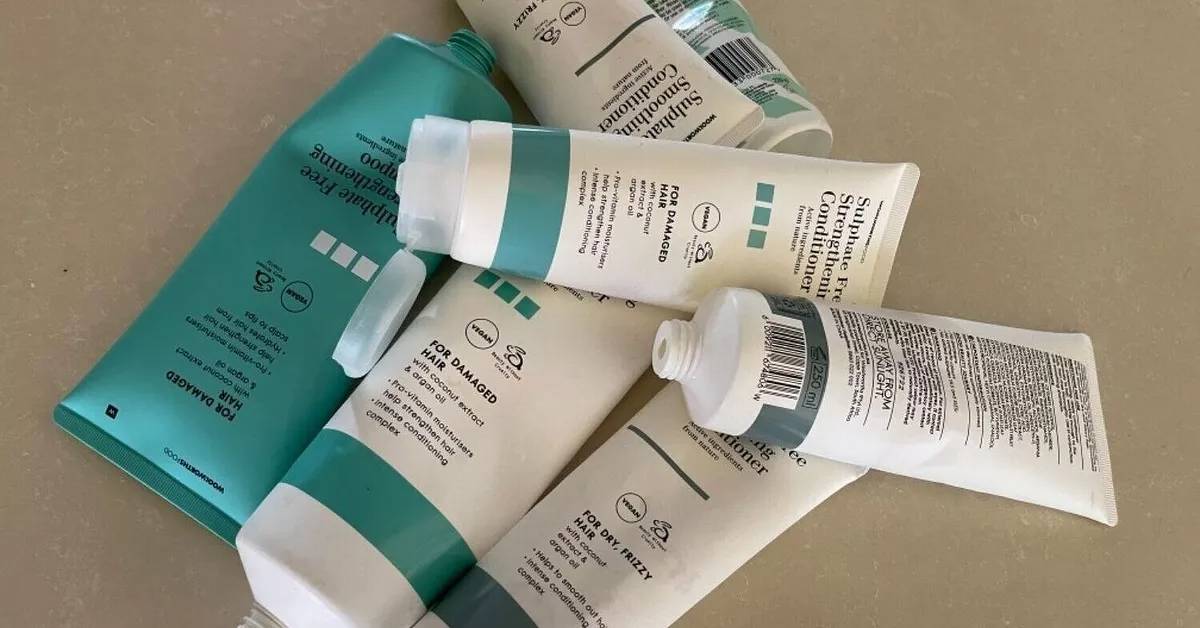 10 DIY Shampoo Bottle Ideas Image