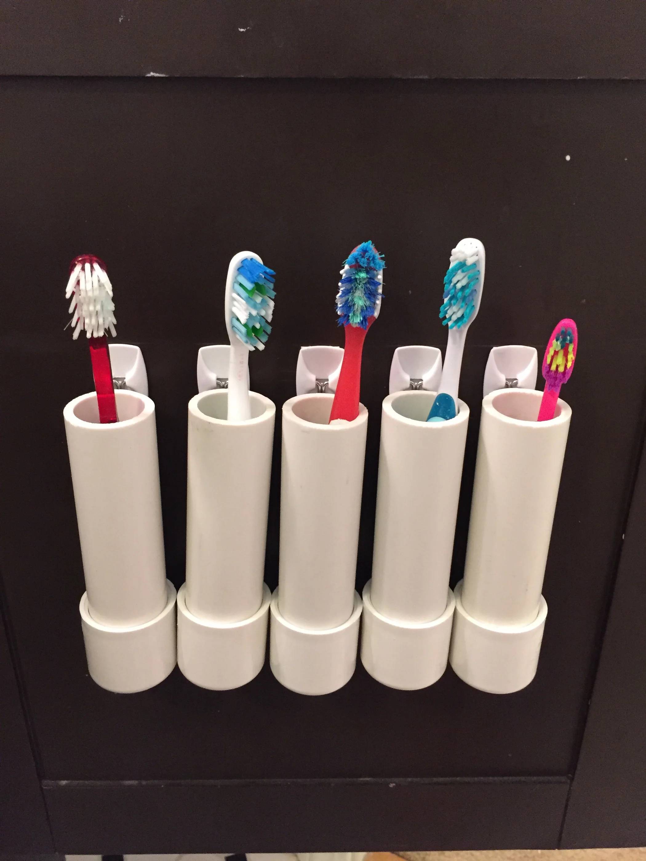 10 DIY Toothbrush Holder Ideas Image