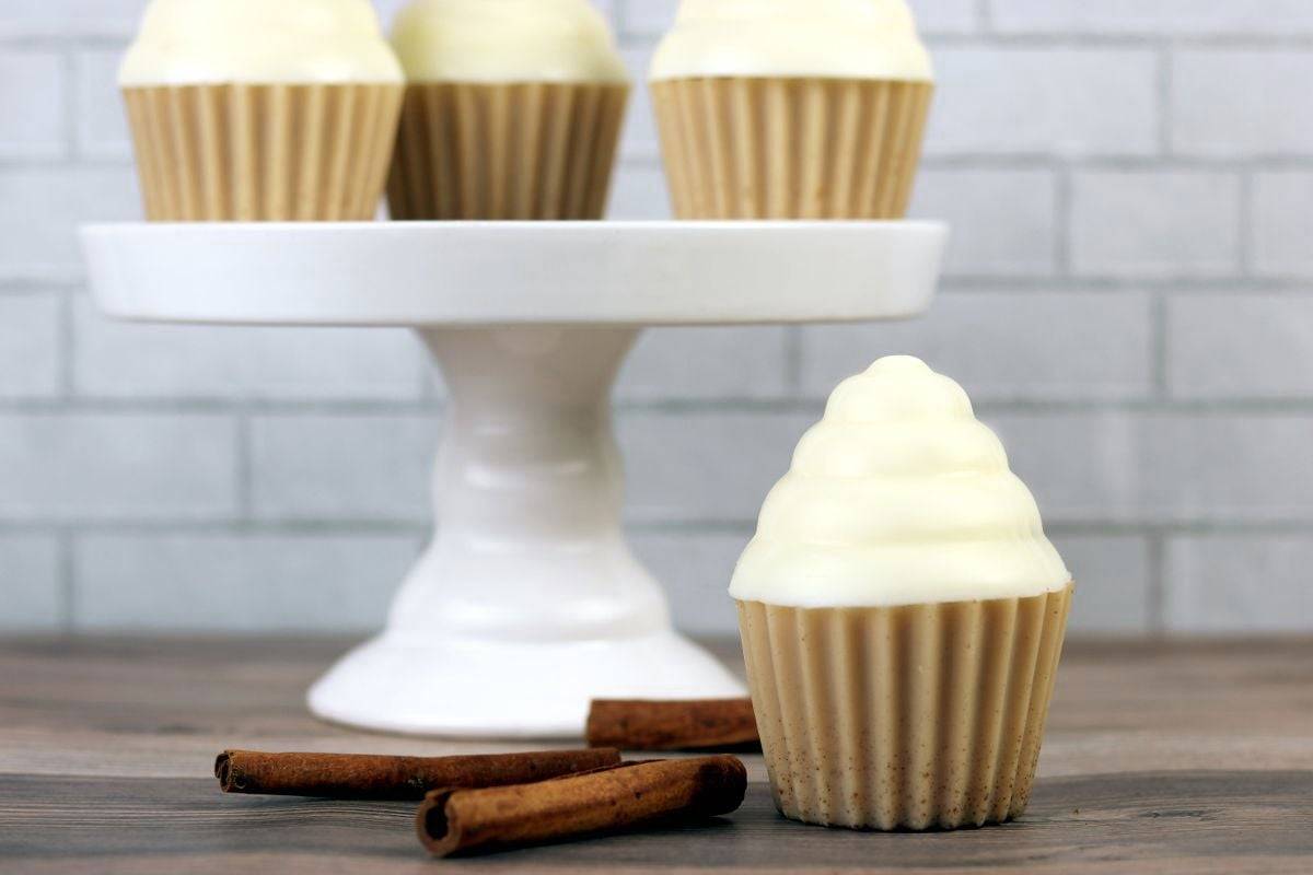17 Cupcake Soap Recipes Image