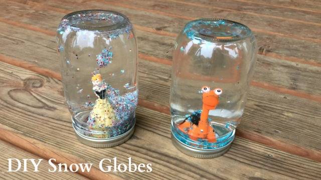 30 DIY Waterless Snow Globe Ideas Image