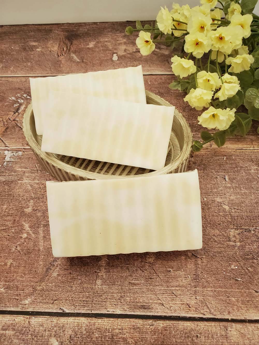 18 Honey Soap Recipes Image
