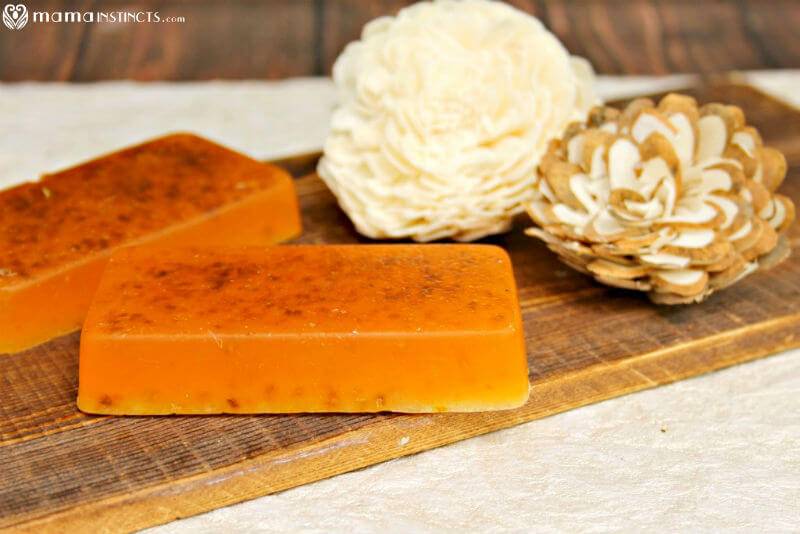 24 Melt and Pour Shampoo Bar Recipes Image