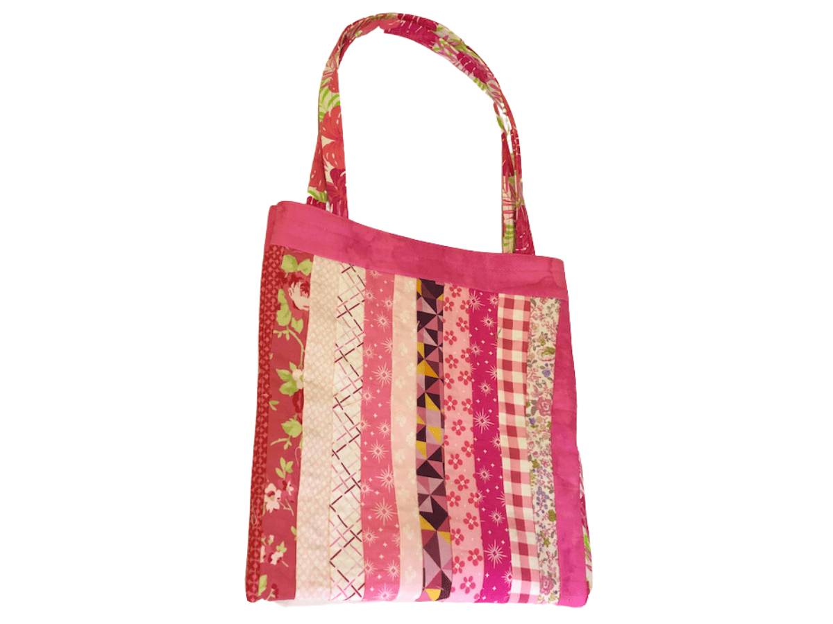 25 Jelly Roll Tote Bag Patterns Image