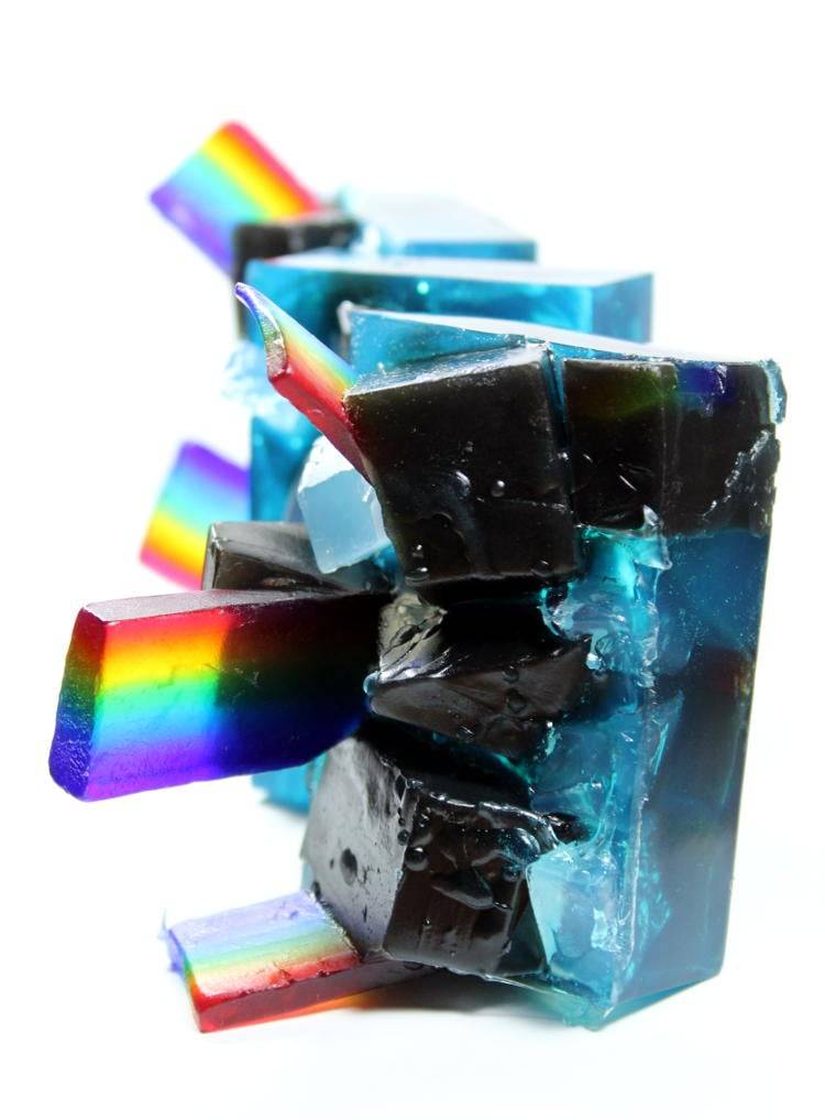 12 Rainbow Soap Tutorials Image
