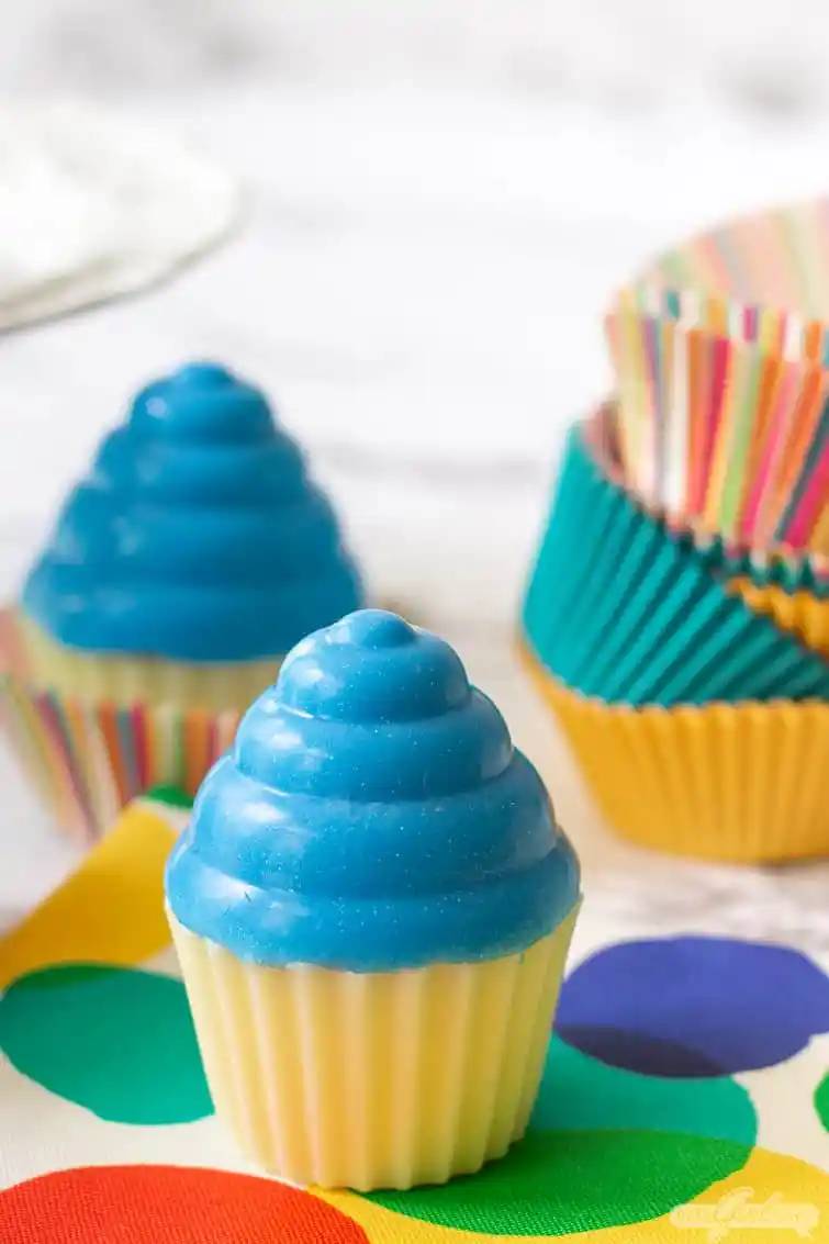 17 Cupcake Soap Recipes Image