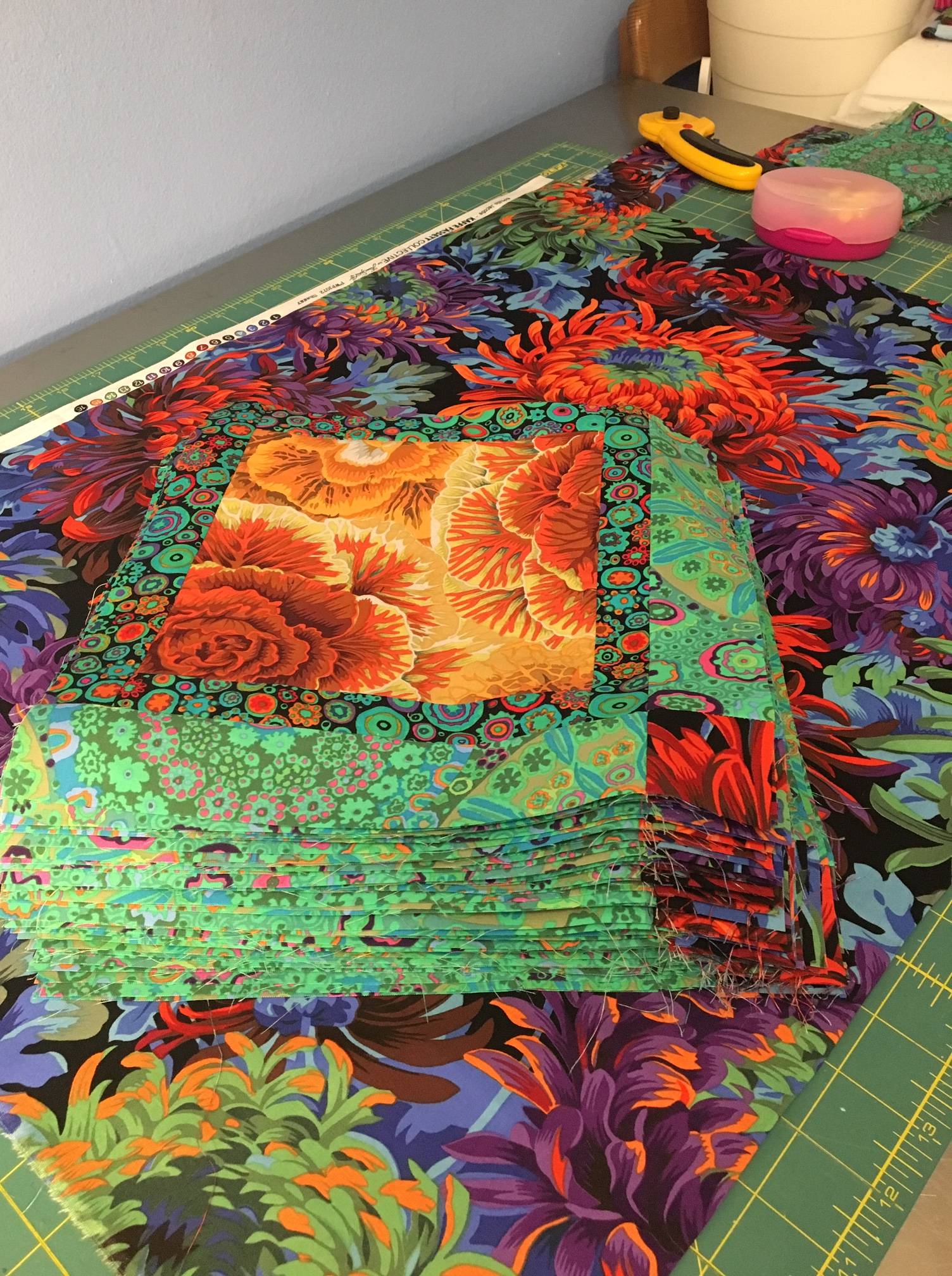 28 Kaffe Fassett Quilt Ideas Image