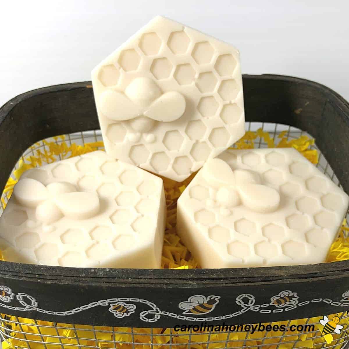 18 Honey Soap Recipes Image