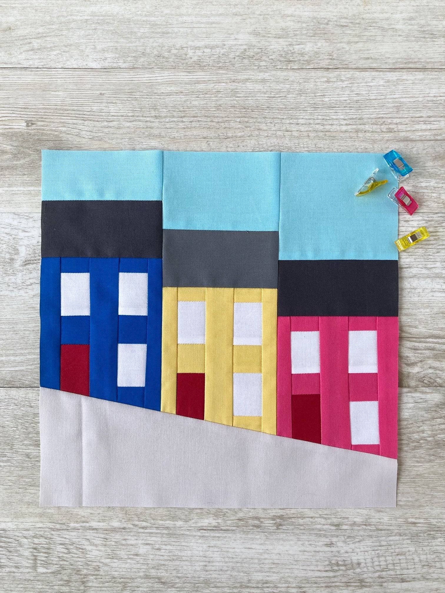 34 Paper Pieced House Quilt Blocks Image