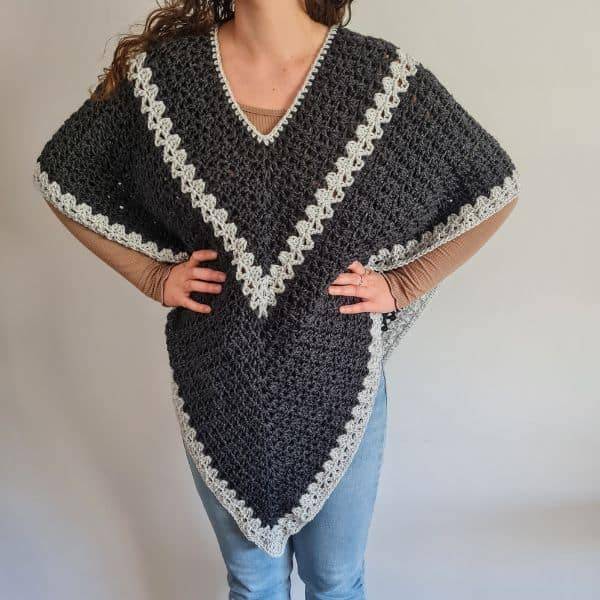 35 Easy Crochet Poncho Patterns Image