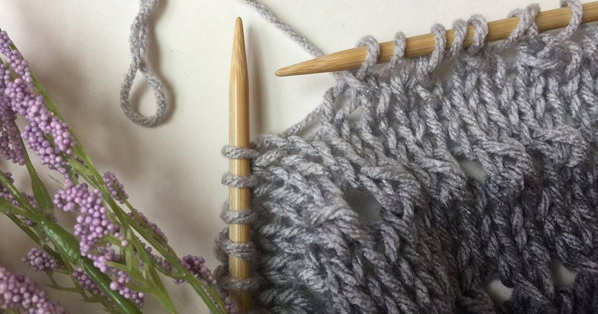 35 Easy Knitted Shawls Patterns Image