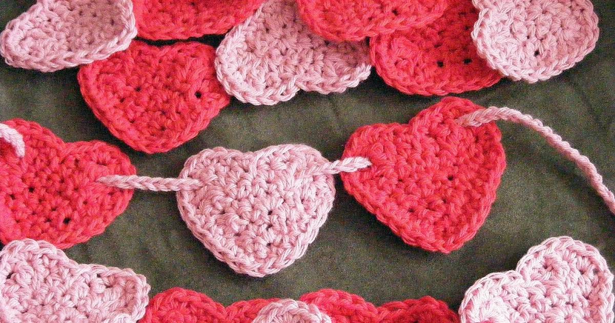 34 Valentines Day Crochet Garland Ideas Image