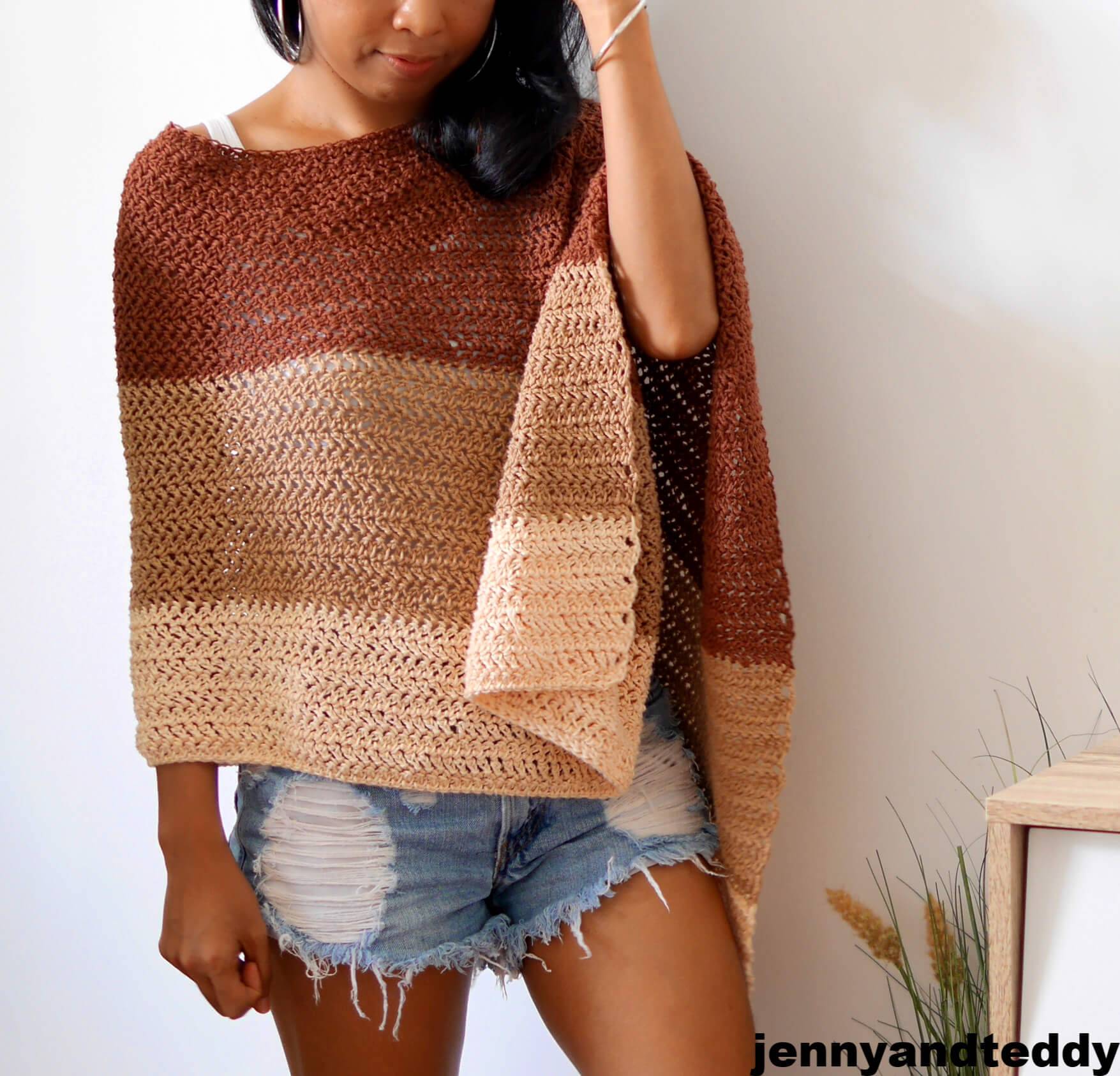 35 Easy Crochet Poncho Patterns Image