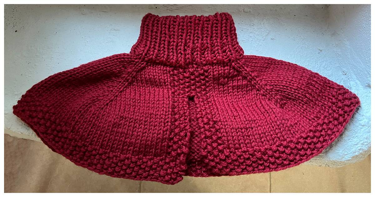 22 Capelet Knitting Patterns Image