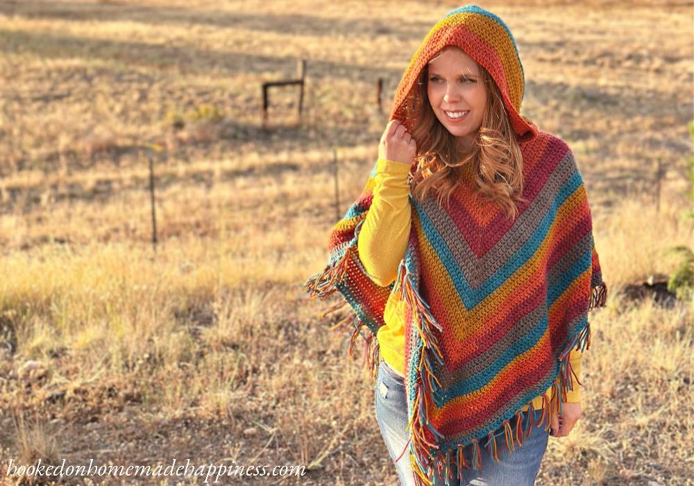 35 Easy Crochet Poncho Patterns Image