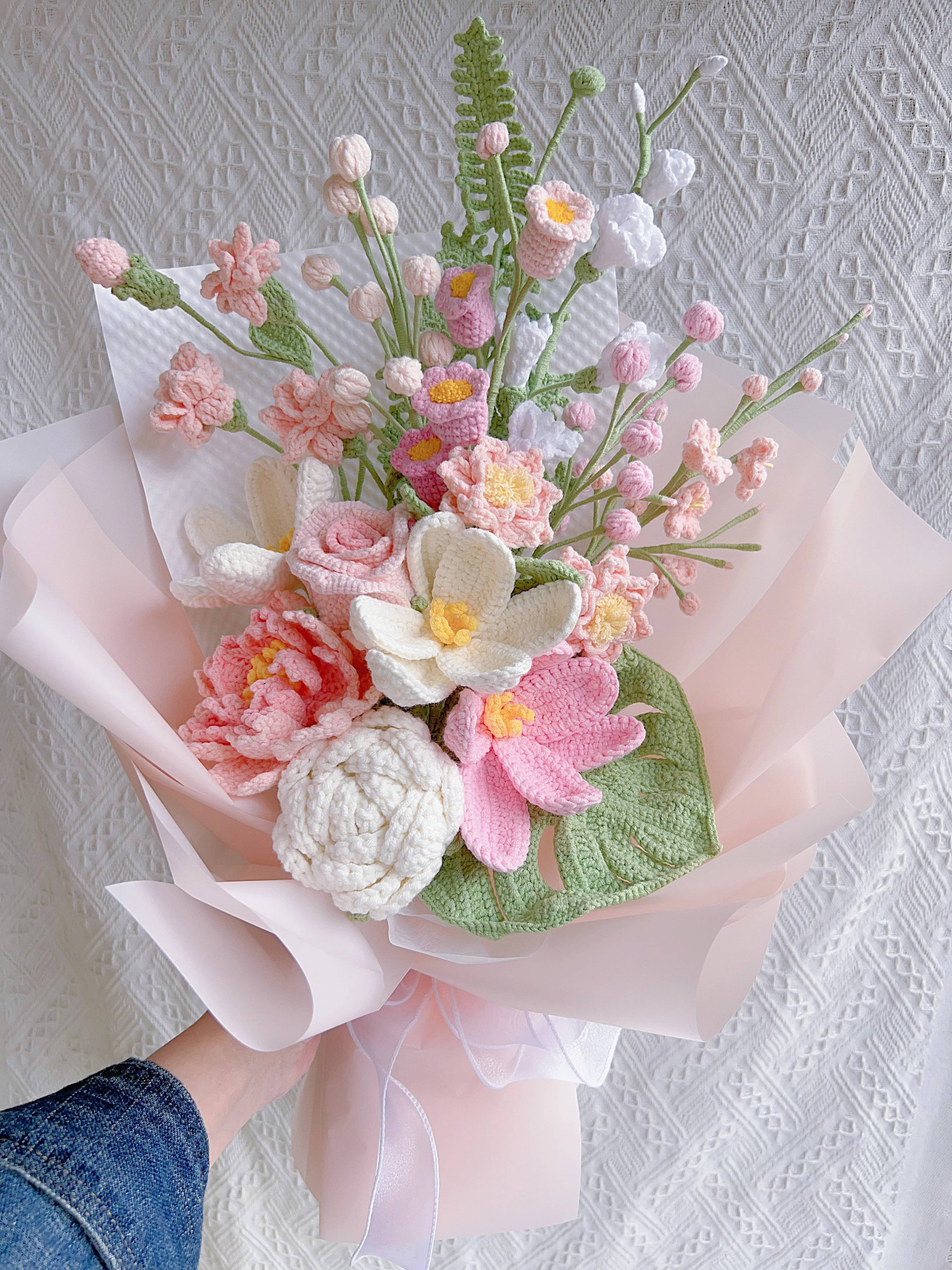 16 Valentines Crochet Bouquet Ideas Image