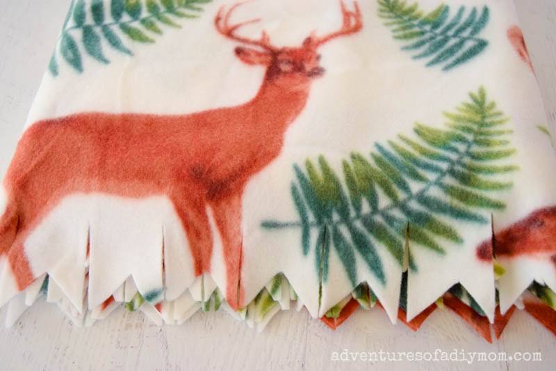 16 Fleece Quillow Patterns Image