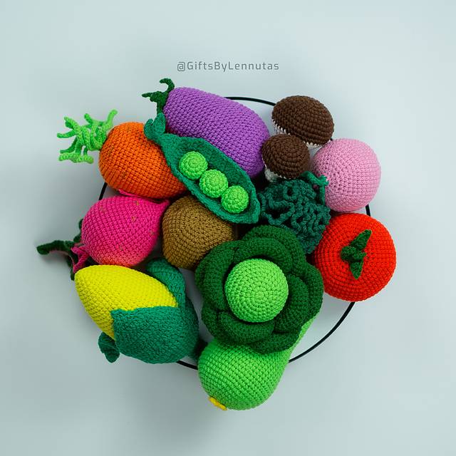 33 Amigurumi Vegetables Patterns Image