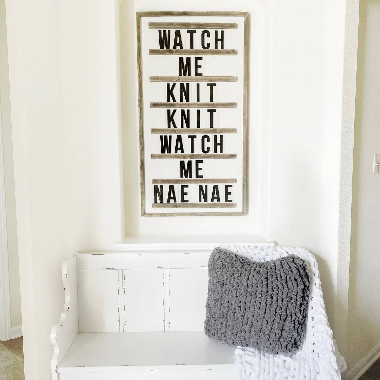 17 Finger Knit Pillow Patterns Image