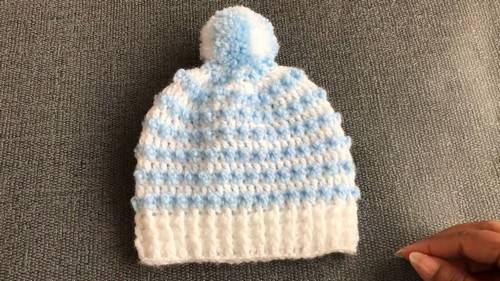 32 Easy Crochet Newborn Beanie Patterns Image
