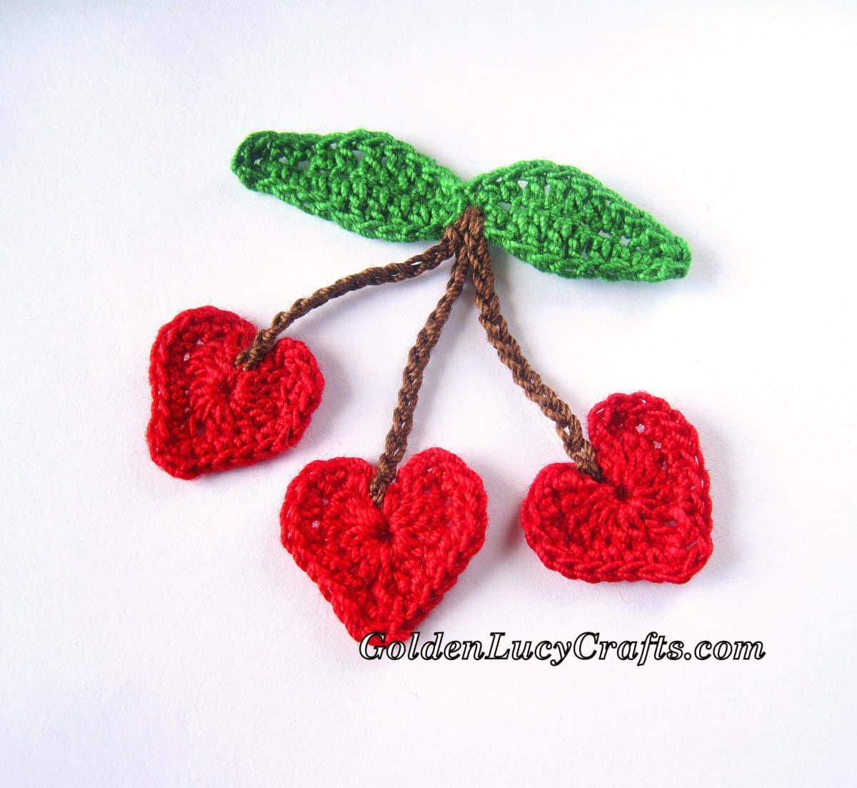 30 Crochet Motifs Appliques Image