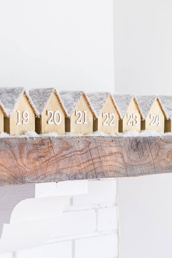 32 DIY Wooden Advent Calendar Ideas Image